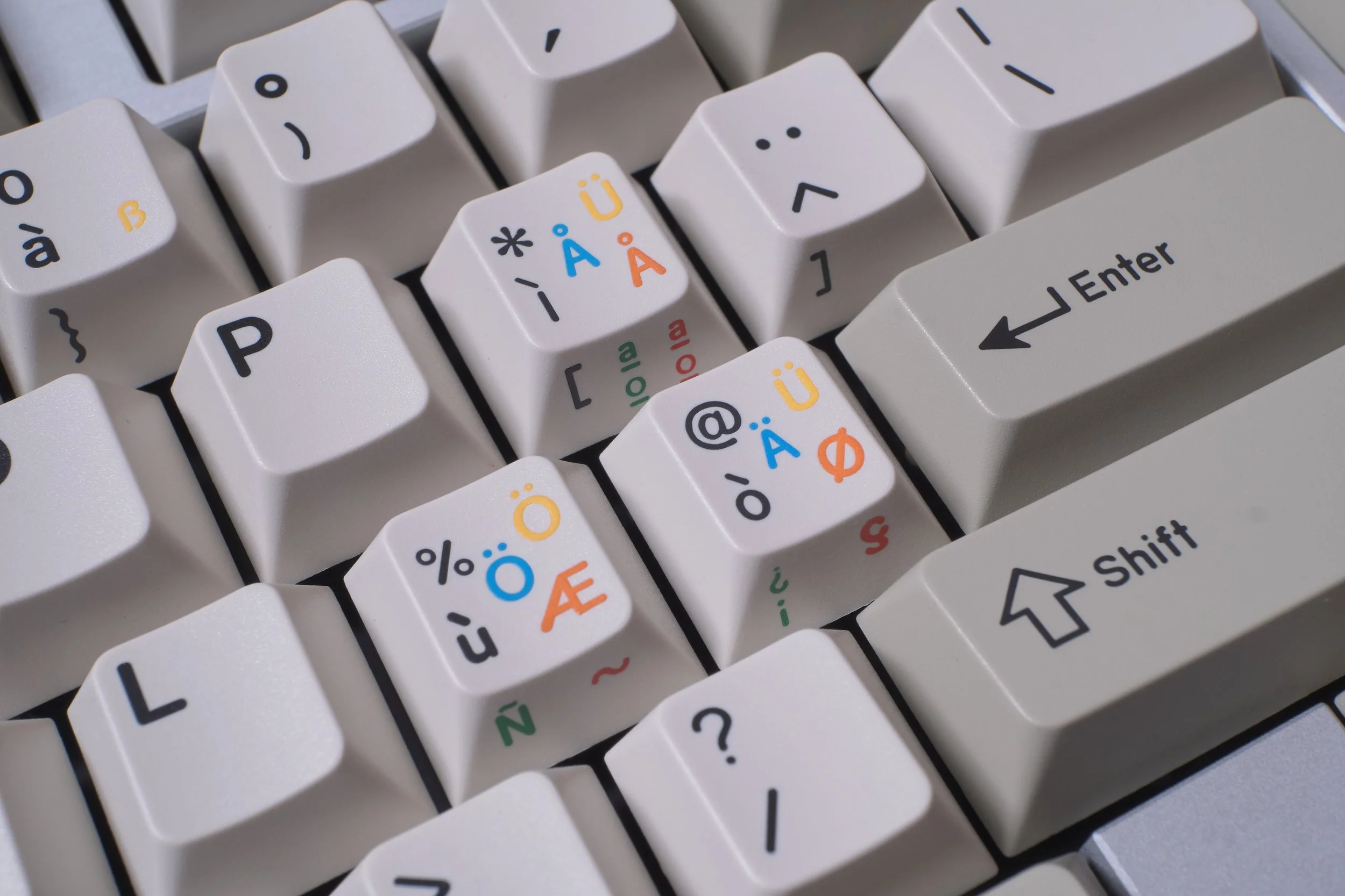 Geonworks F1-8X V2 — Lightning Keyboards